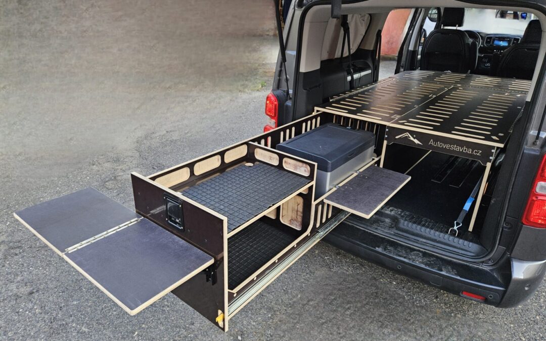 5x sezení, 2x spaní, Toyota Proace Verso